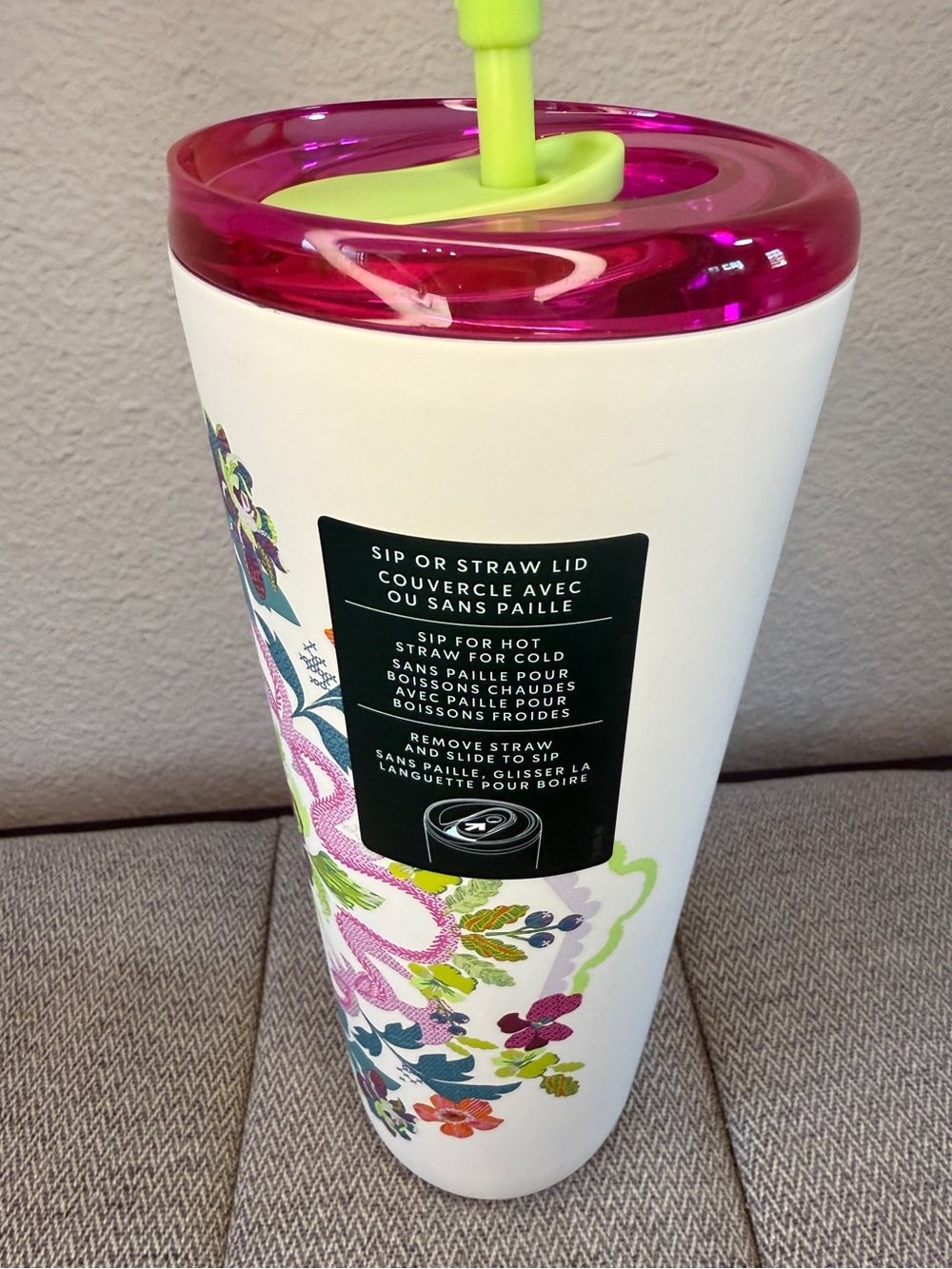 Starbucks Floral Tumbler Bottle, With Flower Straw Topper, 24oz - Picture 4 of 16
